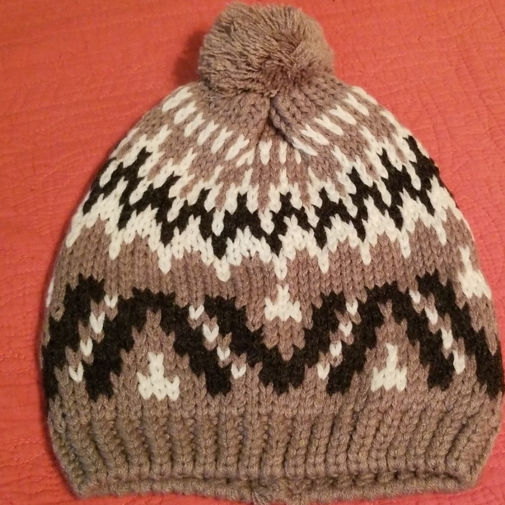 Old Navy hat